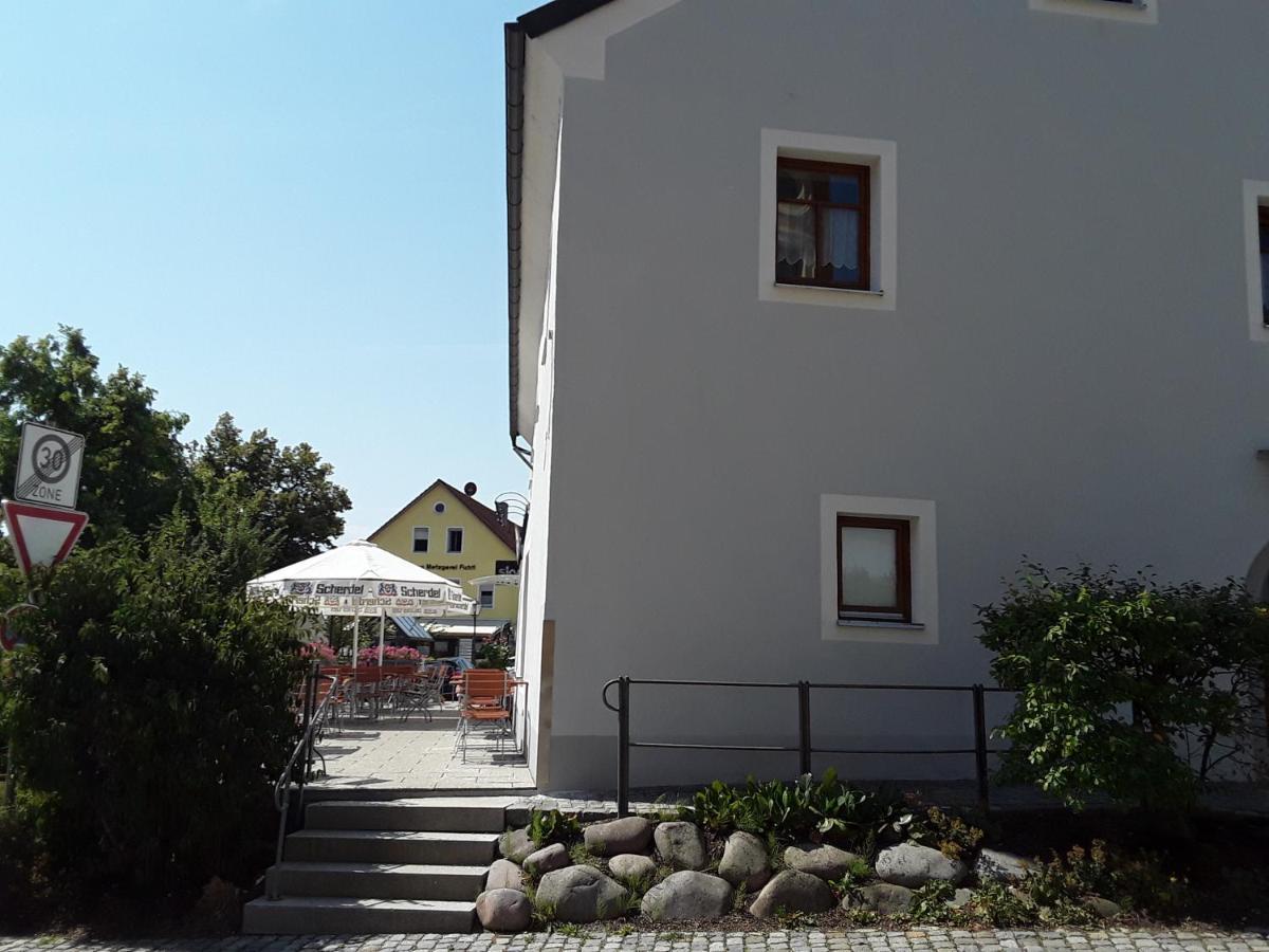 Gaststaette Liebl Hotel Wiesent Екстериор снимка