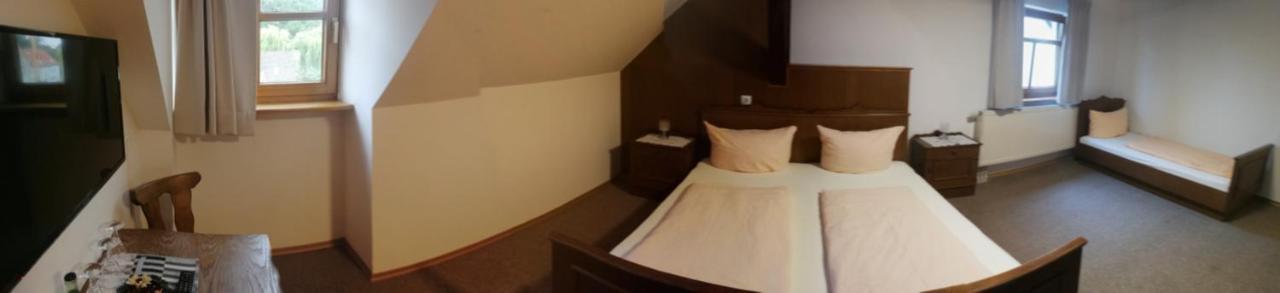 Gaststaette Liebl Hotel Wiesent Екстериор снимка