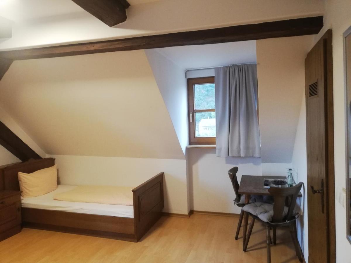 Gaststaette Liebl Hotel Wiesent Екстериор снимка