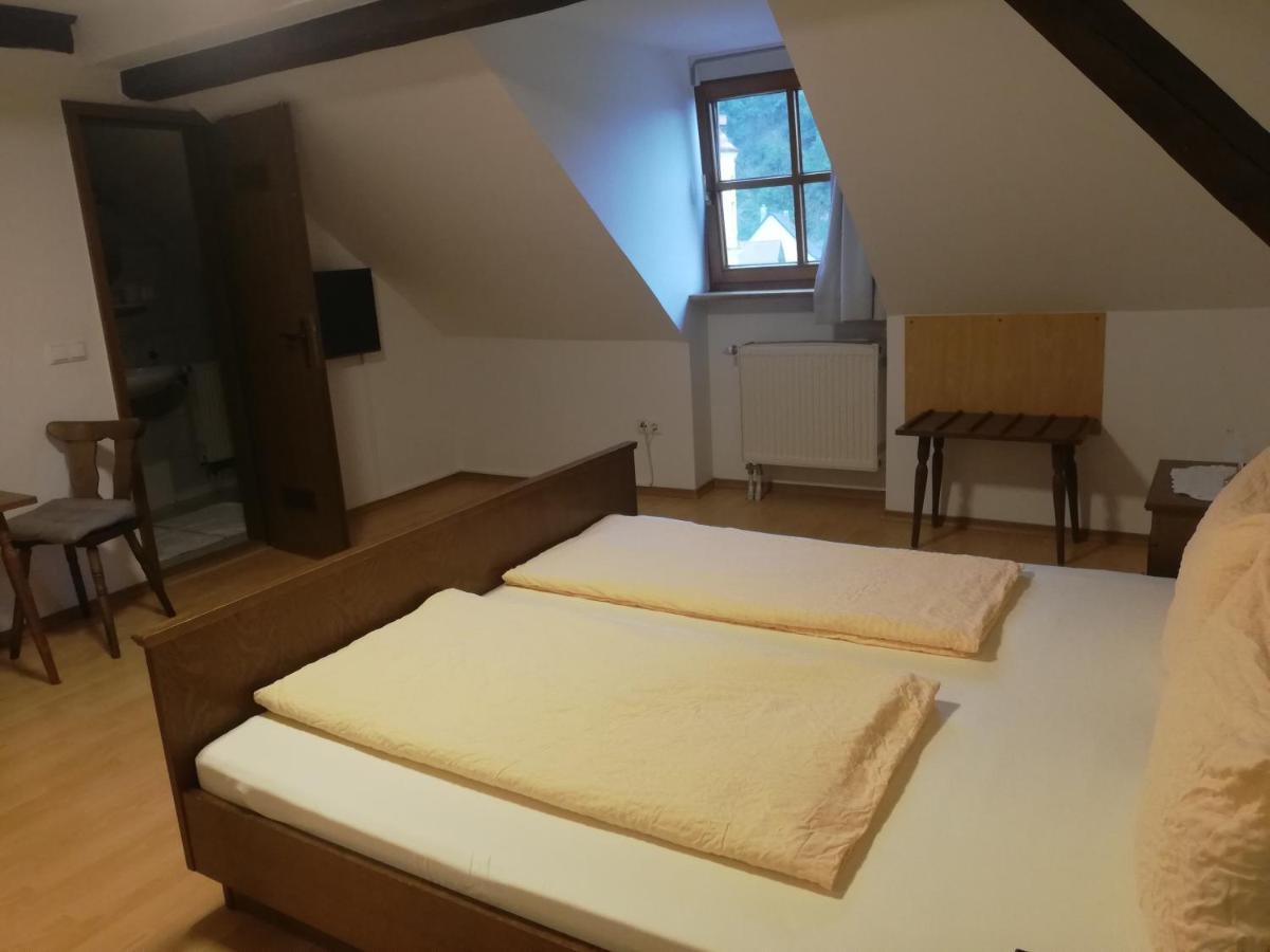 Gaststaette Liebl Hotel Wiesent Екстериор снимка